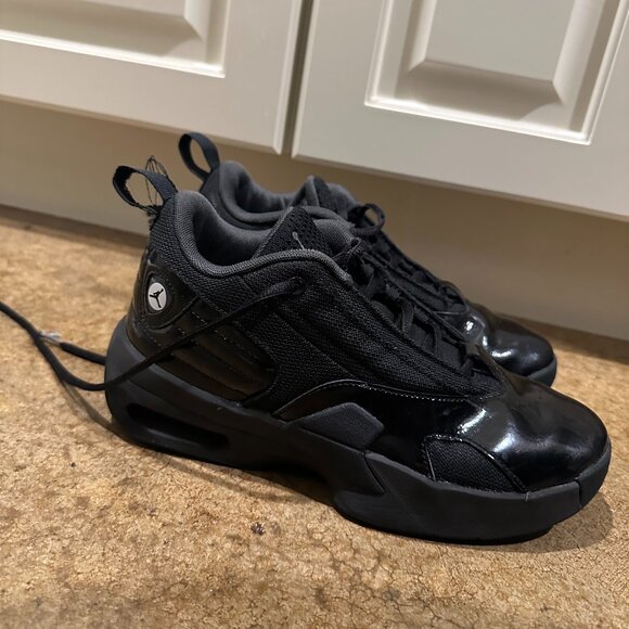 Jordan Boy Shoes (big boy) - Picture 1 of 2